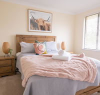 42 Rosemary Lane - Central Orange - Spacious Family Home - Quiet Lane - Surfers Gold Coast