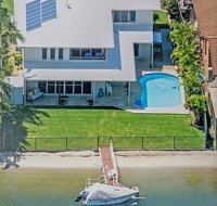 5 Star Water Front Luxury Rooms Ava Gold Coast - Surfers Gold Coast
