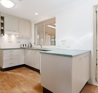 51 Rigney Street - pet friendly house with aircon - Surfers Gold Coast