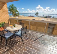 7 'The Crest' 6-8 Tomaree St - Stunning unit with Spectacular Water Views. - Surfers Gold Coast