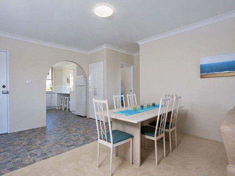 7 The Dunes @ Fingal Bay - Surfers Gold Coast 2