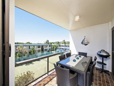 7 The Dunes @ Fingal Bay - Surfers Gold Coast 0