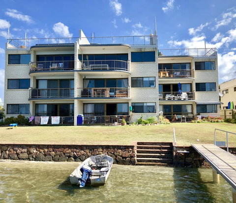 7 Wharf Street - Surfers Gold Coast 1