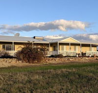 A Better Life Animal Sanctuary FarmStay - Private Two-Bedrooms Lounge Room  Bathroom  Toilet Shared Kitchen - Surfers Gold Coast