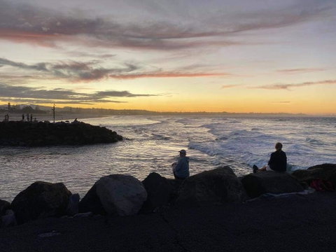 A Drop In The Ocean - Kingscliff - Surfers Gold Coast 0
