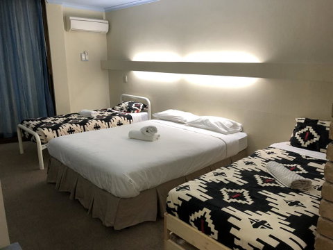 Abel Tasman Waterfront Motel - Surfers Gold Coast 2