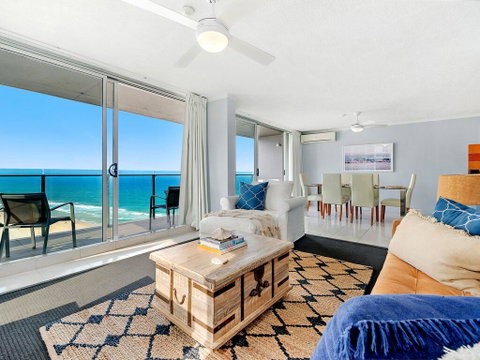 Absolute Beachfront In The Heart Of Surfers Paradi - Surfers Gold Coast 0