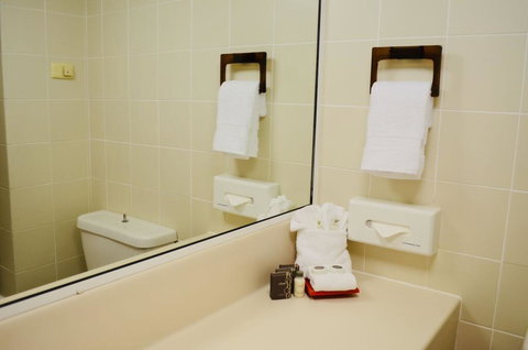 Acacia Court Hotel - Surfers Gold Coast 3