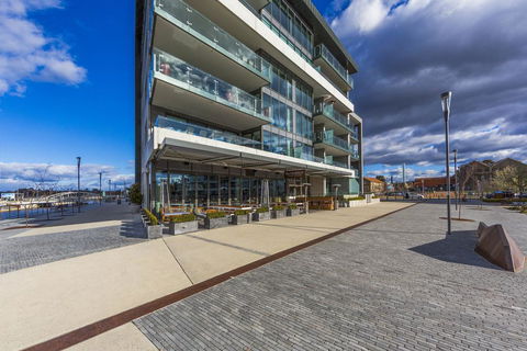 Accommodate Canberra - Aurora - Surfers Gold Coast 2