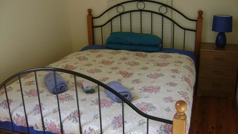 Accommodation Sydney North - Forestville 4 Bedroom 2 Bathroom House - Surfers Gold Coast 2