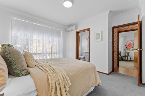 Diamond Lake Escape - Surfers Gold Coast 4