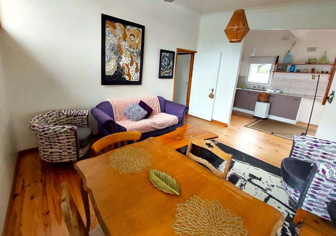 Front Apartment At The Cottage- 2 Bedrooms - Geneva In Kyogle - Surfers Gold Coast 2