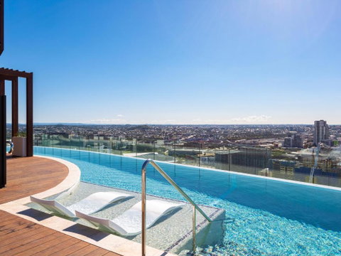 FV By Serain Residences - Surfers Gold Coast 3