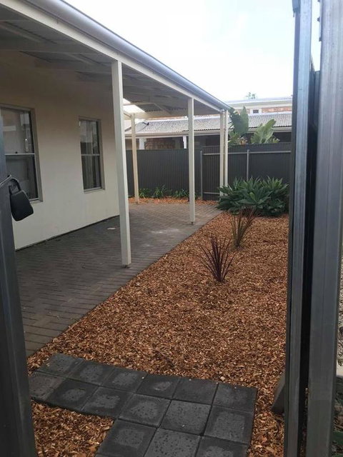 Gawler Townhouse U1 1 Bedroom - Surfers Gold Coast 3