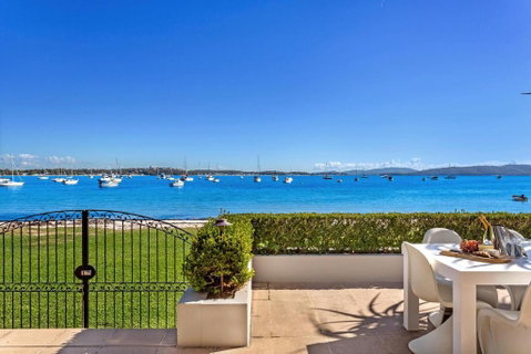 H3 Port Stephens - Surfers Gold Coast 0