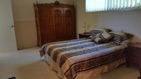 Hilltop Hideaway - Surfers Gold Coast 1
