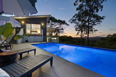 Hinterland Dreamers Poolside Retreat - Surfers Gold Coast 0