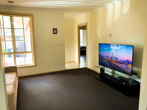 In The Heart Of Epping Shared House - Surfers Gold Coast 0