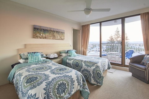 Albatross North Apartments - Surfers Gold Coast 3