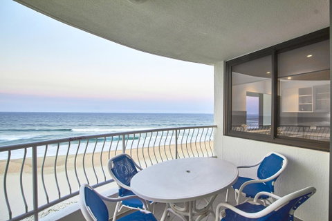 Albatross North Apartments - Surfers Gold Coast 1