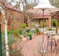 Albury Cottages - Surfers Gold Coast