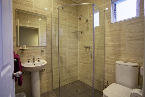 Amaroo Motel - Surfers Gold Coast 3