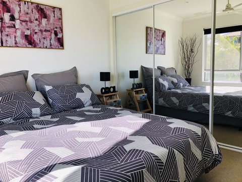 Amazing Apartment Ocean Views And Hot Tub On Balcony - Coolangatta - Surfers Gold Coast 1