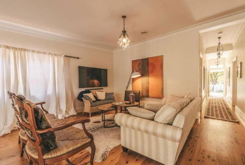 Ambrose On Byng - Central Location W/ 2 Bathroom - Surfers Gold Coast 0