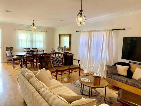 Ambrose On Byng - Central Location W/ 2 Bathroom - Surfers Gold Coast 1