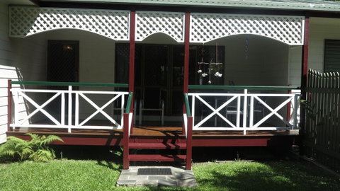 Arcadia Gardens 1/44 McCabe CRescent - Surfers Gold Coast 2