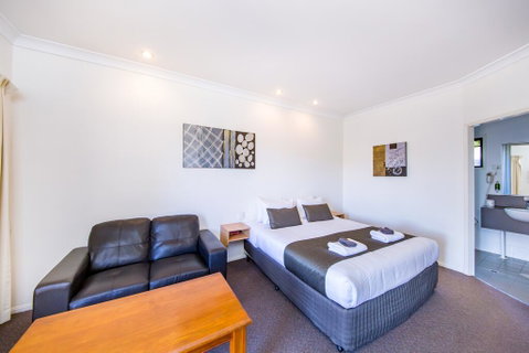Ascot Lodge Motor Inn - Surfers Gold Coast 1