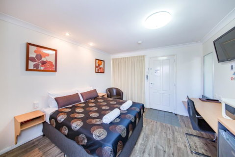 Ascot Lodge Motor Inn - Surfers Gold Coast 3