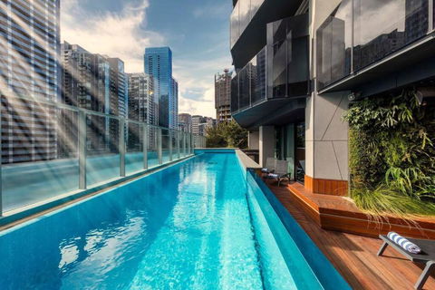 MA4004-1 BR, Lvl 40 Stylish Marco High Rise Home - Surfers Gold Coast 2