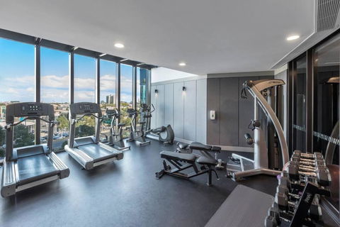 MA4004-1 BR, Lvl 40 Stylish Marco High Rise Home - Surfers Gold Coast 3
