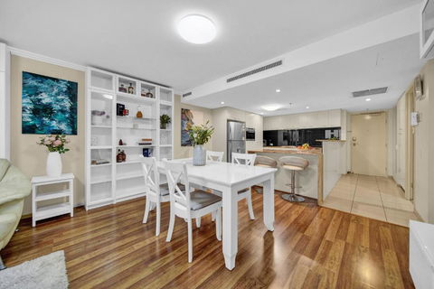 M On Mary Suites Brisbane City - Surfers Gold Coast 2