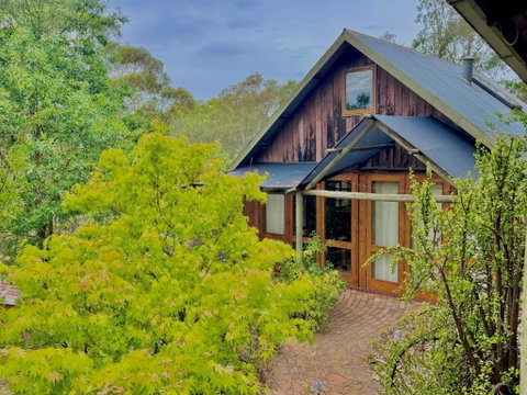 Maccys Cottages - Surfers Gold Coast 2