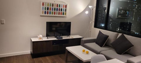 MB 3006 SkyLab Apartment Hotel - Surfers Gold Coast 1