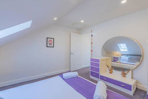 MELVINGTON BOUTIQUE APARTMENT IN HOBART CBD O - Surfers Gold Coast 3