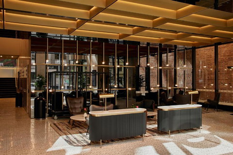 Meriton Suites Melbourne - Surfers Gold Coast 3