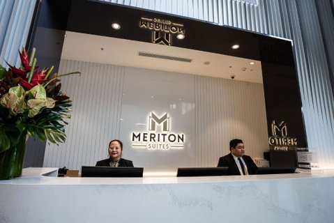 Meriton Suites Liverpool - Surfers Gold Coast 3