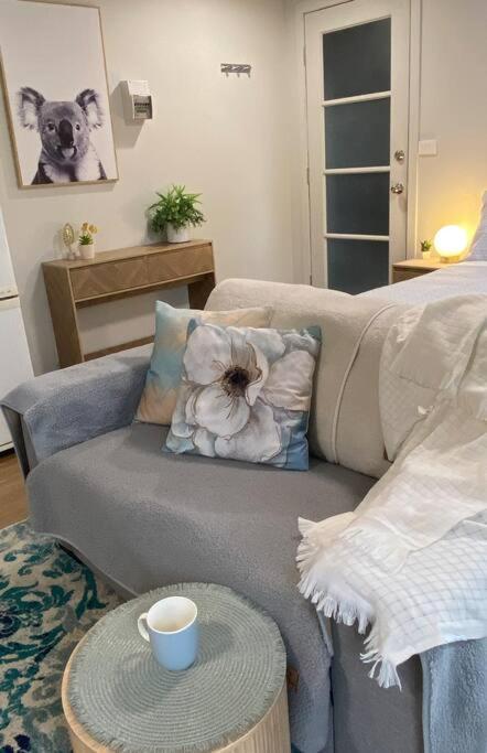 MEPLE, Tiny Home, Pets, Walk2Food, WiFi, Bfast, - Surfers Gold Coast 2