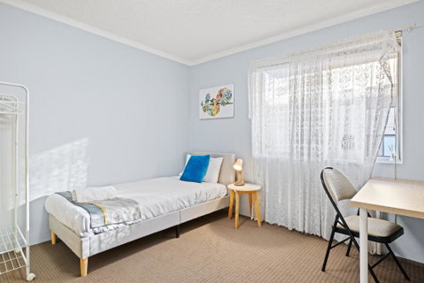 Modern Private Single Room - Centrally Located At Liverpool - Shared Bathroom - Surfers Gold Coast 0