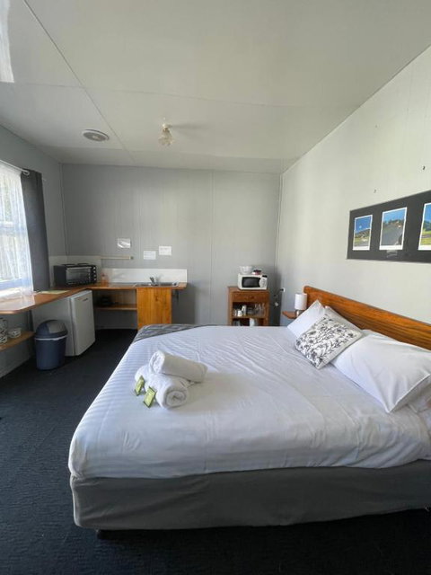 Mountain View Motel - Surfers Gold Coast 3