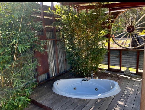 Mudstone Suites - Surfers Gold Coast 2