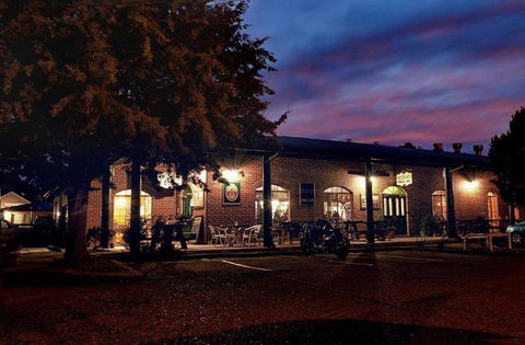 Murrumbateman Country Inn - Surfers Gold Coast 0