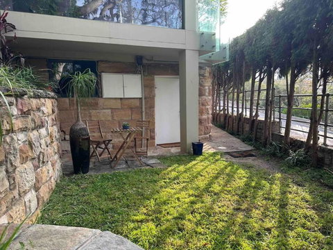 NY Special Granny Flat In Mosman - Surfers Gold Coast 2