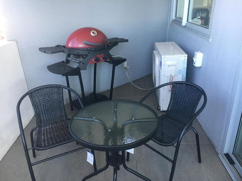 Ocean View 2 Bedroom Apartment - Surfers Gold Coast 1