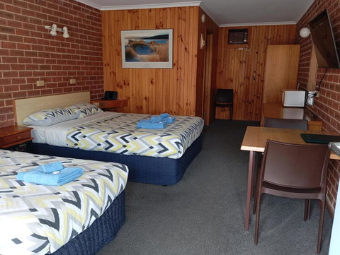 Orbost Country Road Motor Inn - Surfers Gold Coast 3