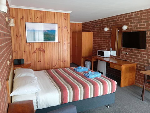 Orbost Country Road Motor Inn - Surfers Gold Coast 2