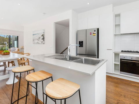 Osprey Mornington - Surfers Gold Coast 0